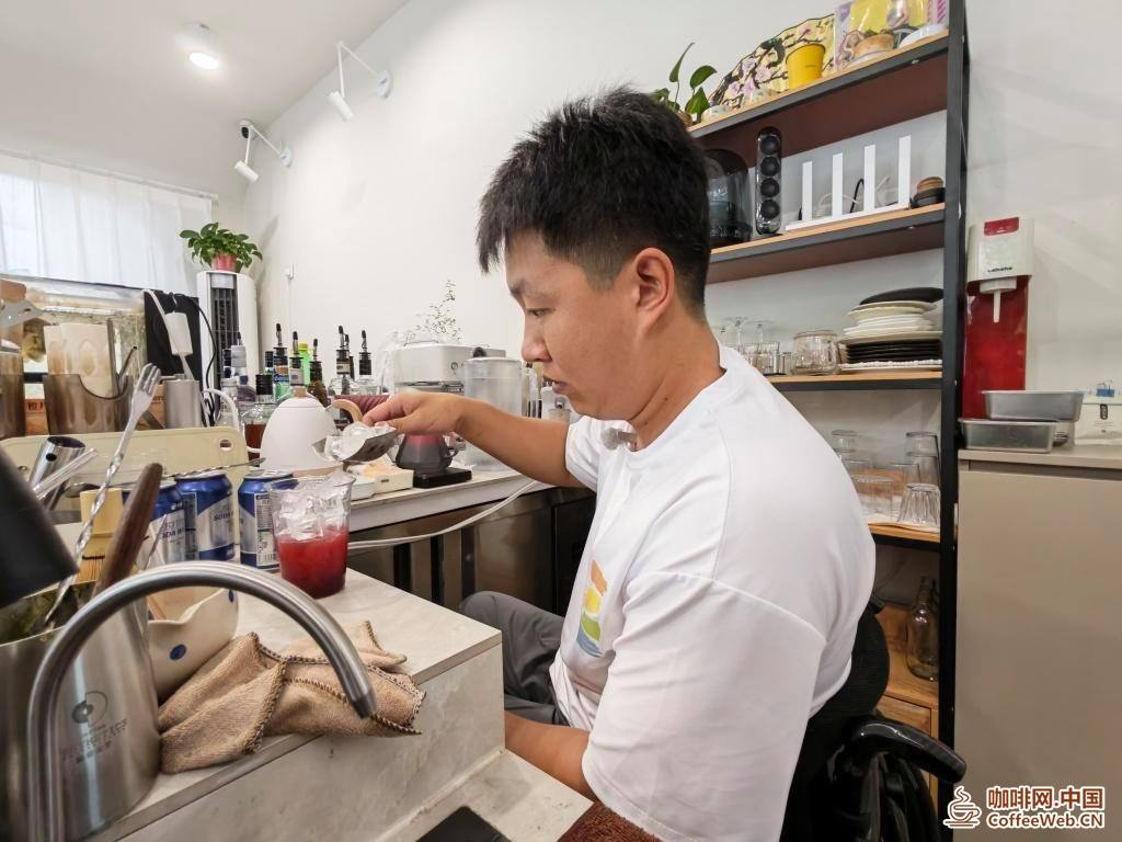 图片关键词 图片关键词