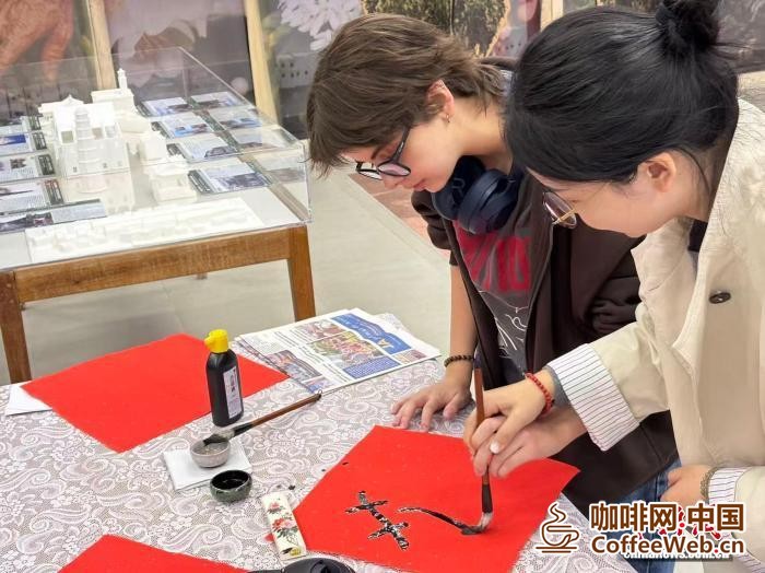 图片关键词 图片关键词