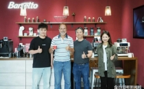 跨越九千里的咖啡之约 Luigi Ceccarelli到访Barsetto百胜图共探品牌未来Luigi Ceccarelli visits Barsetto to explore the future of the brand, a coffee event spanning nine thousand miles