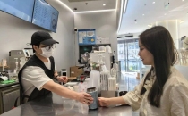 现在出门买咖啡，都流行自带杯？Is it popular to bring your own cup when going out to buy coffee now?