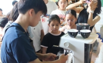 旧厂房变身创意园区飘咖香，广州海珠瑞宝举办咖啡文化生活节Old factory transformed into creative park with the fragrance of coffee, Guangzhou Haizhu Ruibao holds coffee culture and life festival