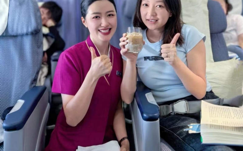 南航贵州推出&ldquo;黔美贵翼&middot;贵航特色咖&rdquo;精品咖啡服务Southern Airlines Guizhou launches "Guizhou Beauty Guiyi &middot; Guizhou Airlines Specialty Coffee" premium coffee service